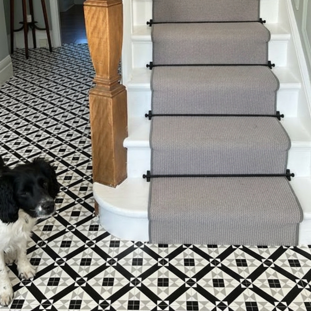 Make a Good First Impression with Your Hallway