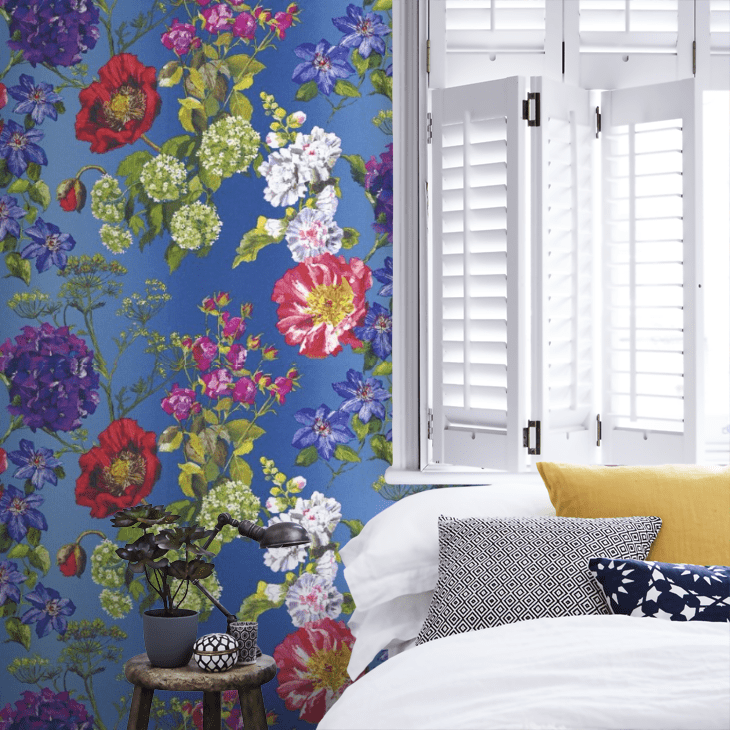 vibrant spring trend design in bedroom