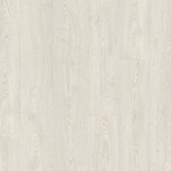 Textured Finish Laminate Flooring In 12Mm Thickness With 4V Bevelled Edges Patina Classic Oak Light Imu3559