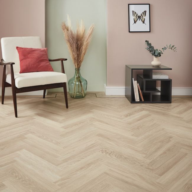 Karndean Knight Tile Herringbone Dutch Limed Oak SM-KP154
