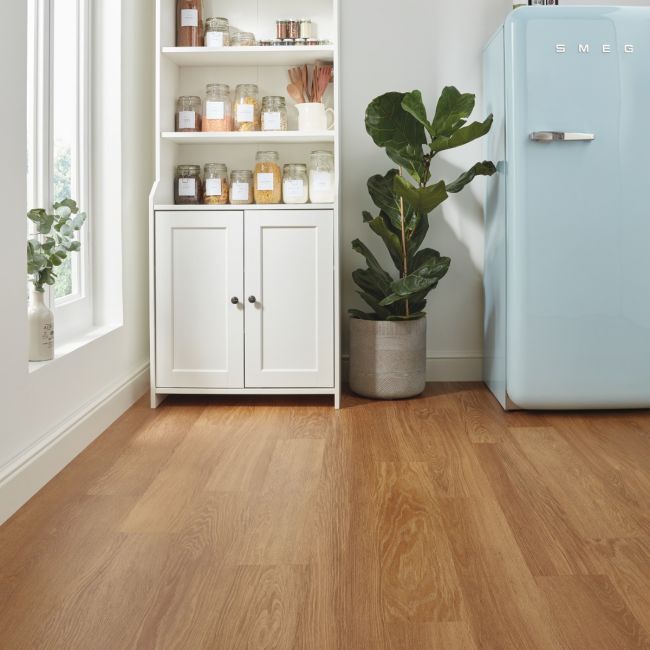 Karndean Knight Tile Rigid Core Honey Limed Oak SCB-KP155-6 LVT