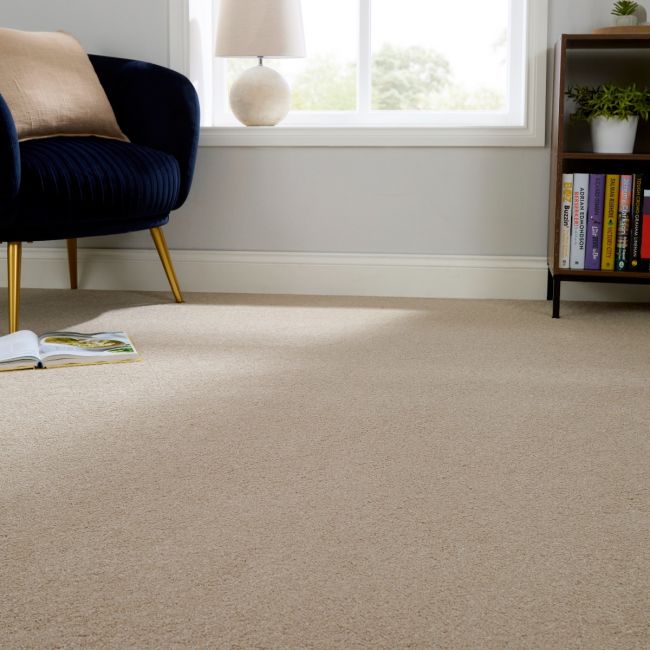 Joy Fawn Luxury Saxony Carpet