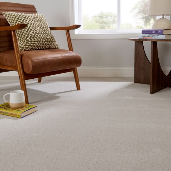 Joy Linen Luxury Saxony Carpet