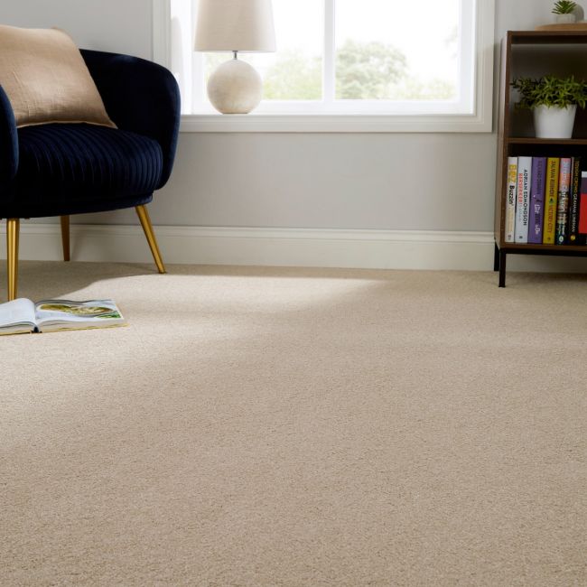 Joy Puma Luxury Saxony Carpet