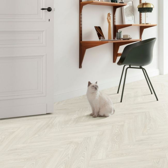 Moduleo LayRed Herringbone Laurel Oak 51104