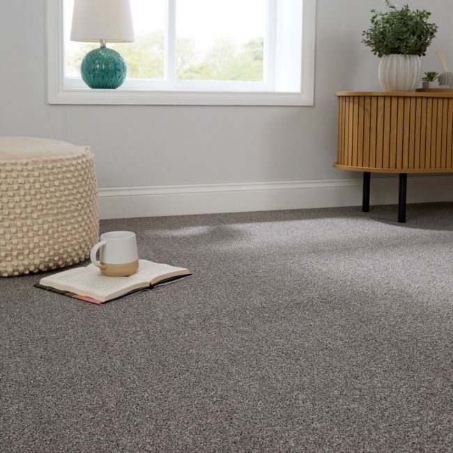 Leo Twist Moonstone Short Pile Carpet