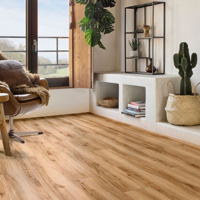 Classic Oak 24125 Light Oak Vinyl Floor Planks With Textured Finish For Hallways