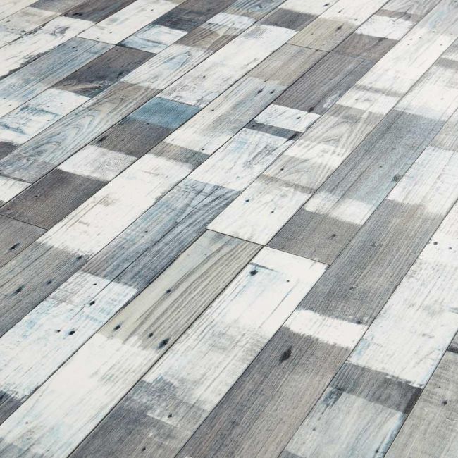 Snow Painted Wood Sheet Vinyl Flooring Roll With Reclaimed Planks