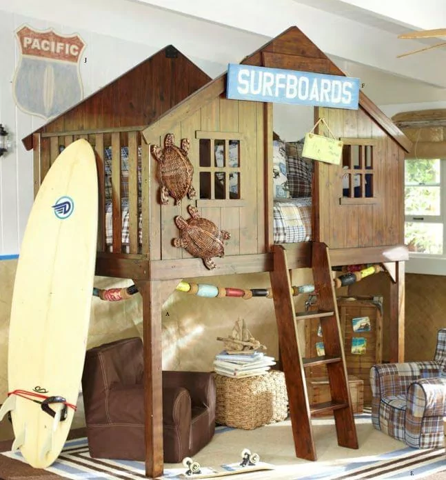 Surfer's Beach Bungalow Bed