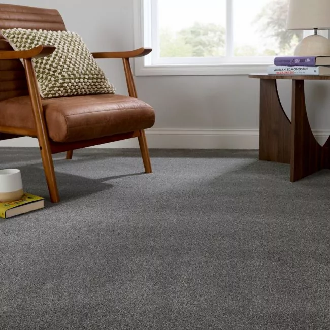 Joy Schnauzer Luxury Saxony Carpet