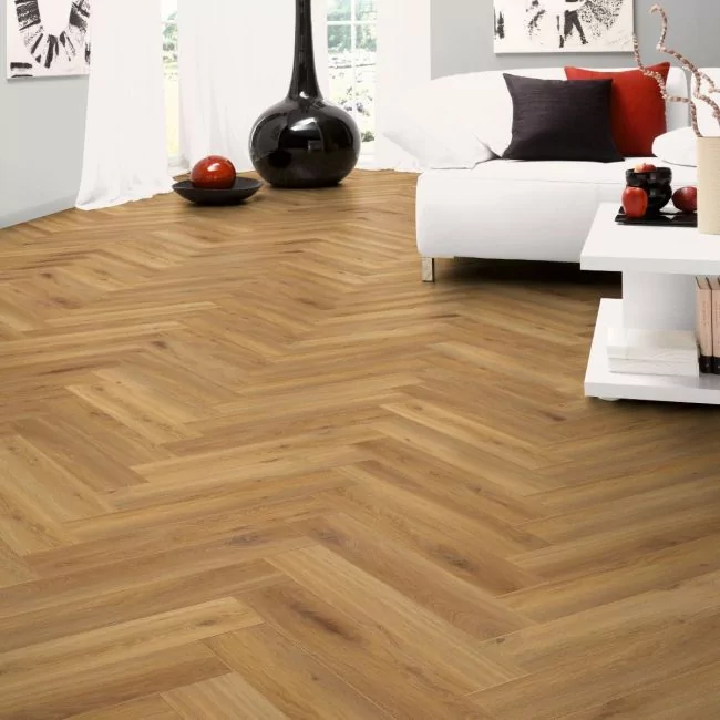 New Forest Classic Oak Laminate Herringbone Flooring