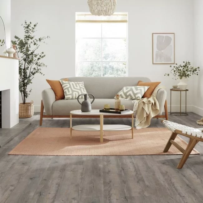 Karndean Van Gogh Rigid Core Distressed Oak VGW82T-SCB Vinyl Floor Tiles