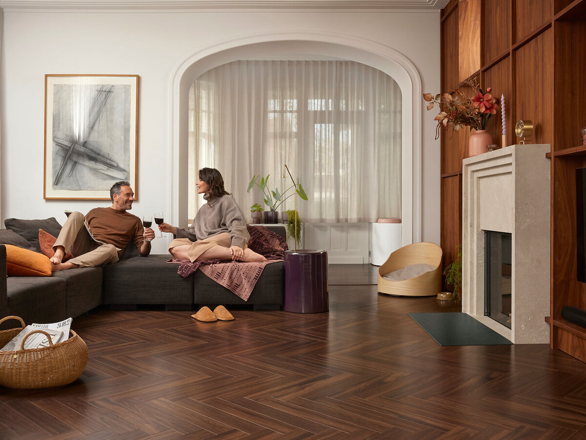 walnut_brown_lam_v4_504x84_berryalloc_rsh_05