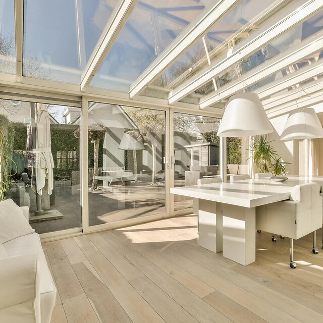 Expensive_Looking_Conservatory_M