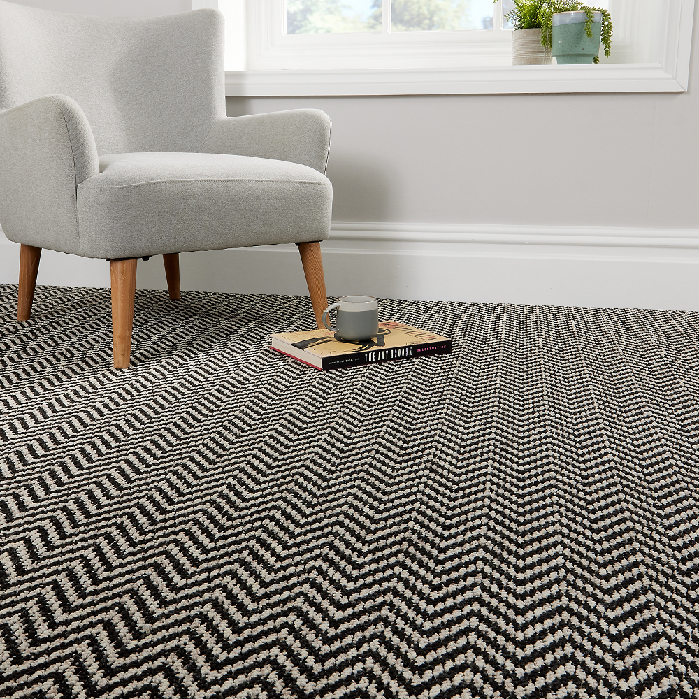 Pattery_Play_Black_White_M