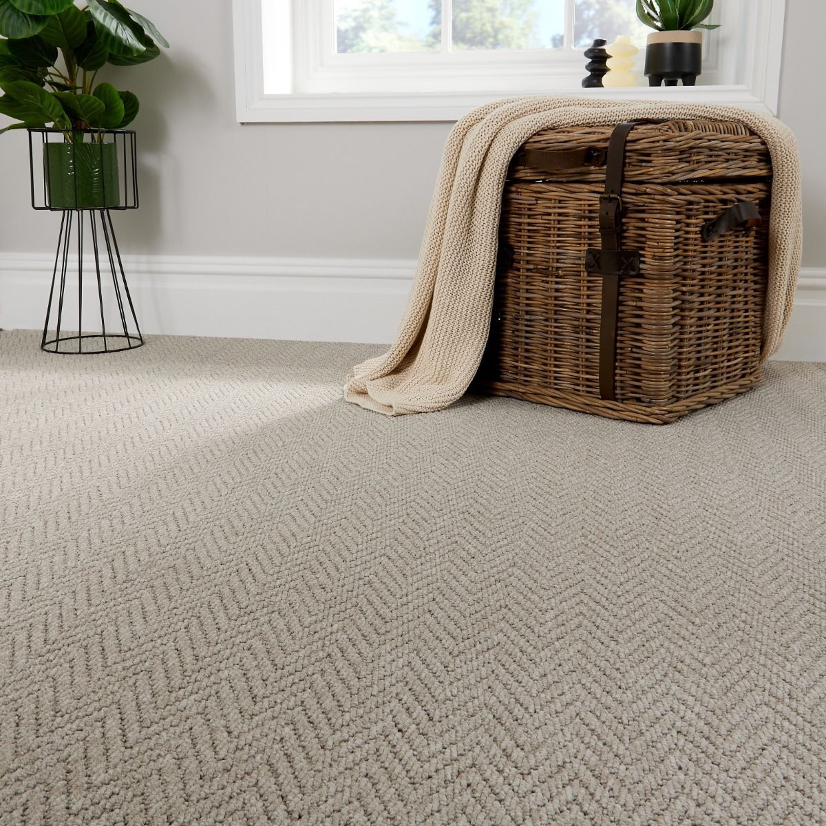 Blog_Image_How_to_Choose_the_Best_Carpet_for_a_Living_Room_03